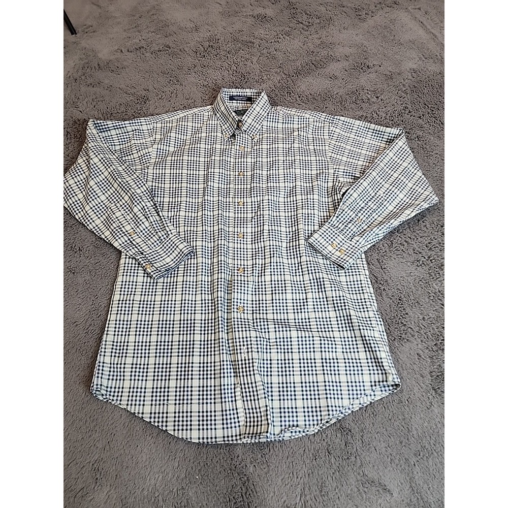 McKeey's Winchester Virginia Men's Size Medium Button Up Shirt Long Sleeve Plaid